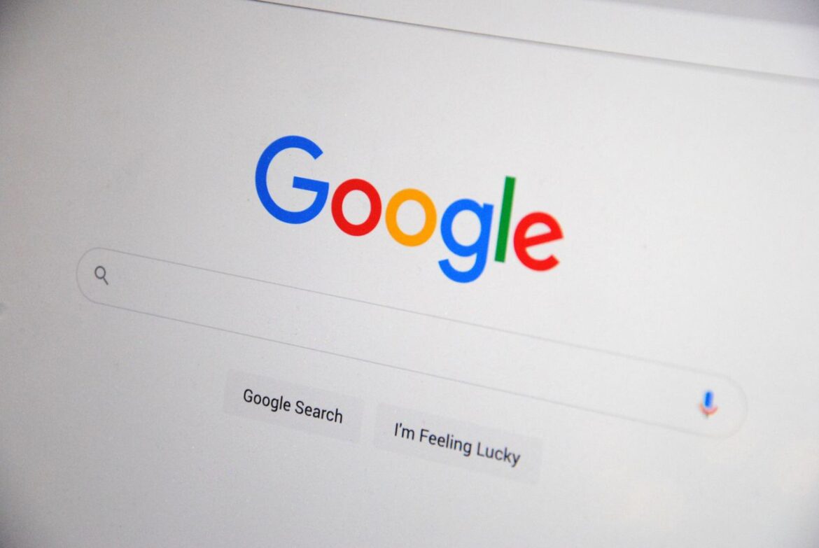 EU Slaps Google with $2.77 Billion for Abusing Dominance